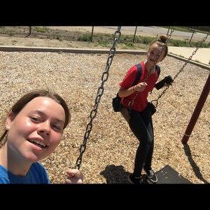 Meet your Posher, Katelyn